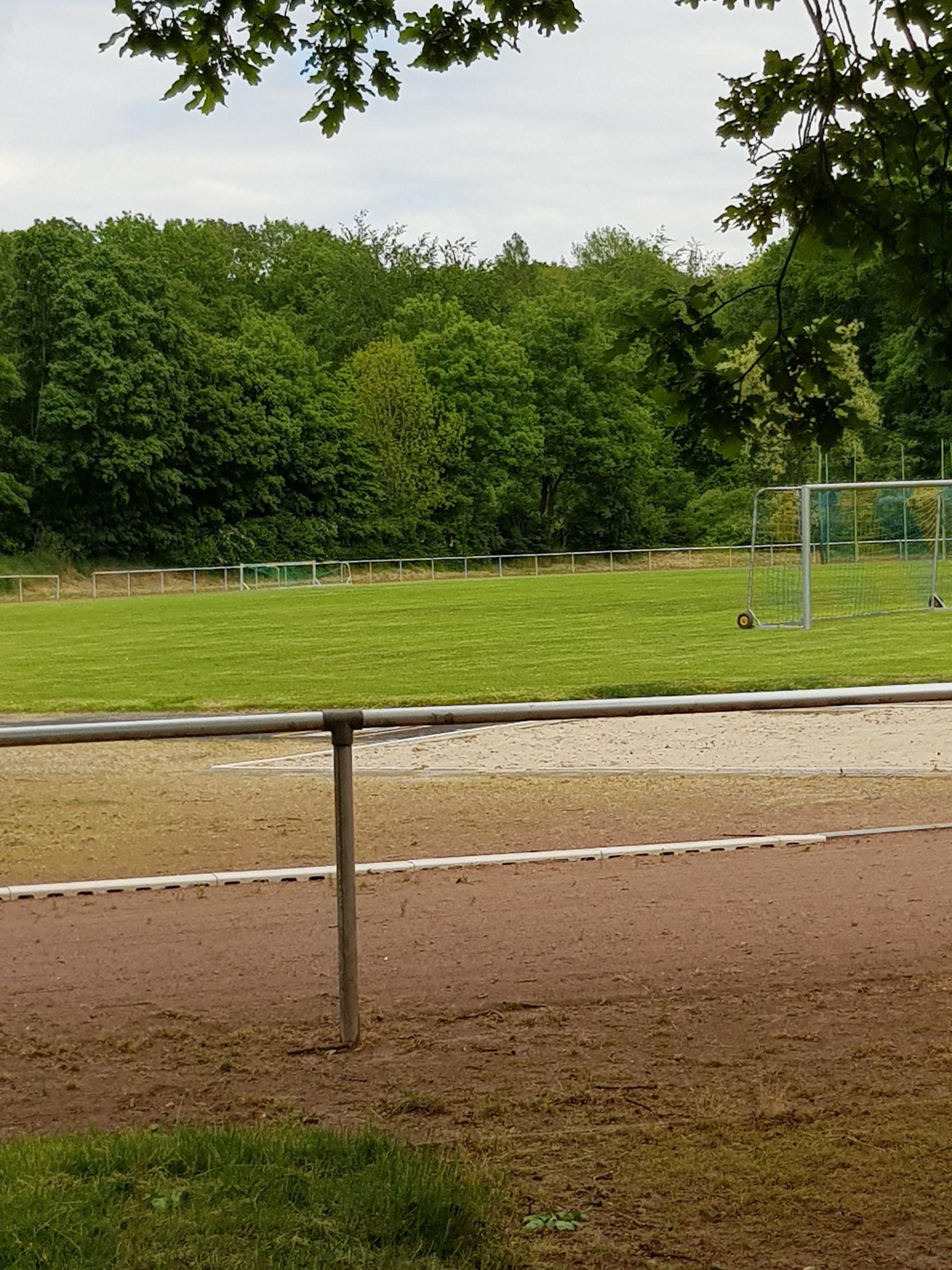 Sportplatz am Wingertsberg freigegeben